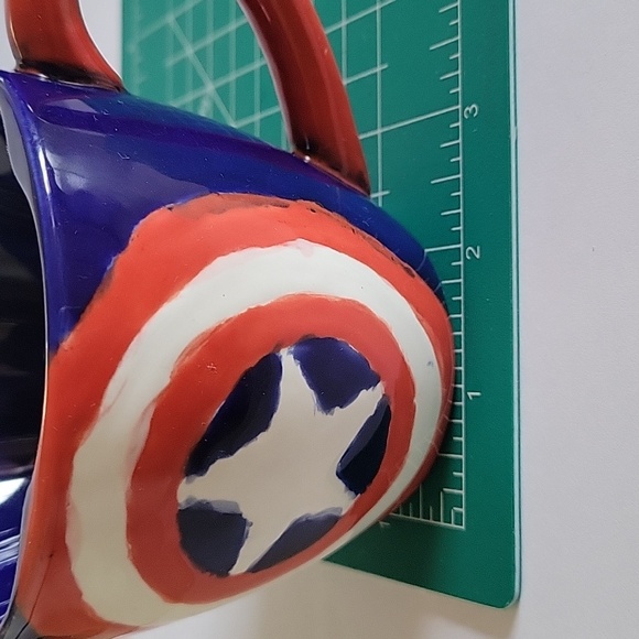 Marvel Avengers. Captain America Shield Mug Ceramic. Colors Blue, Red, White. - Picture 4 of 9